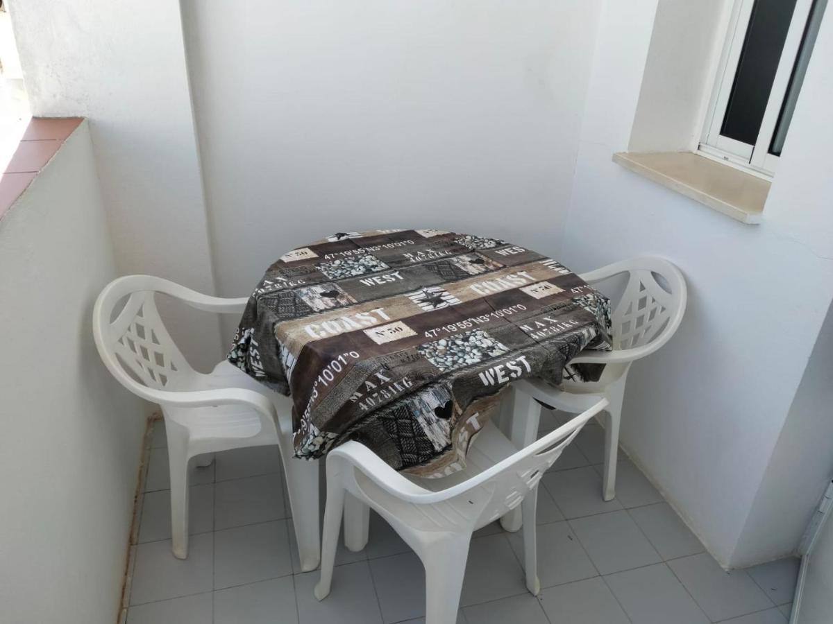 Pisos 2 Apartment *